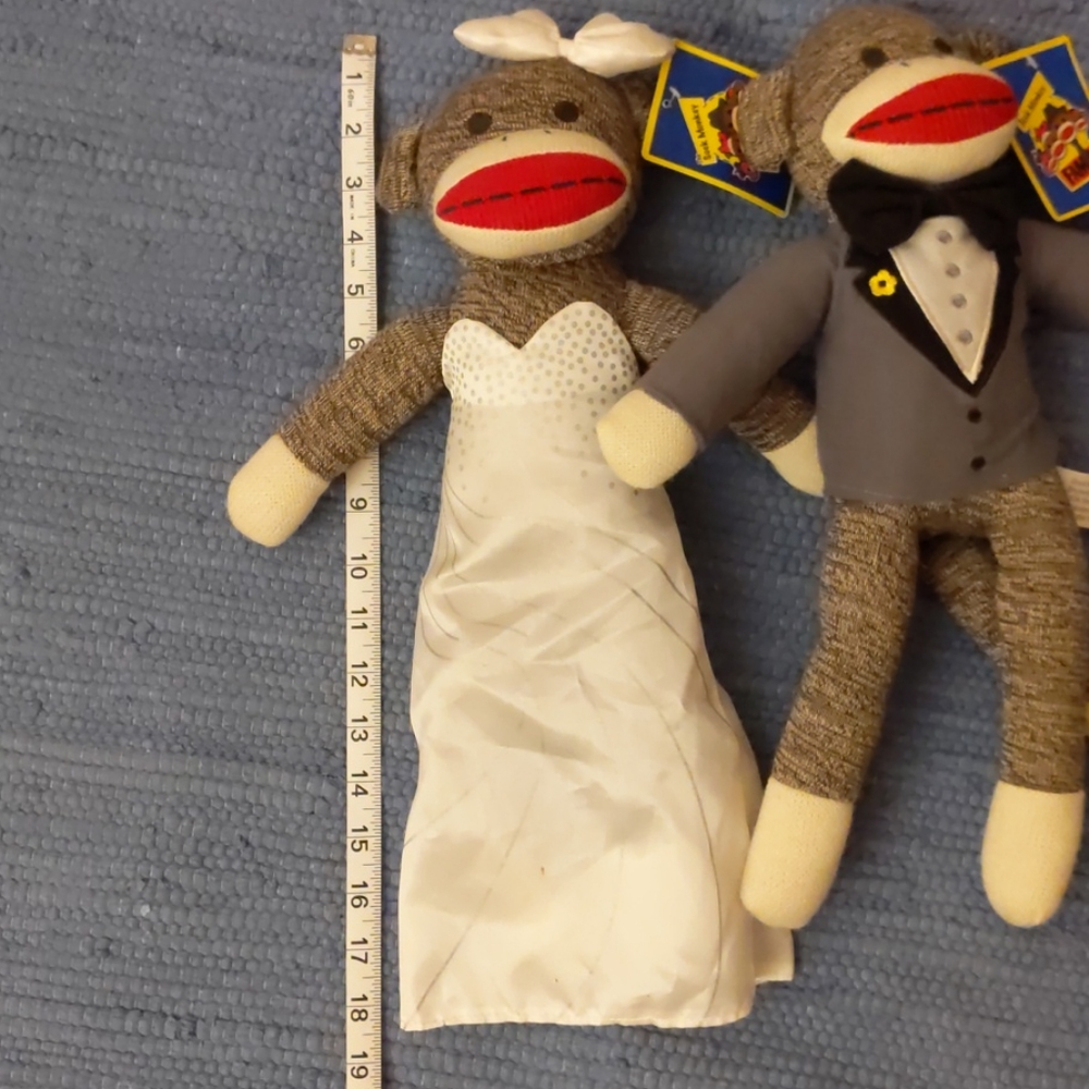 Sock Monkey Bride and Groom - Picture 10 of 10